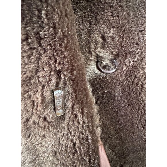 Vintage Faux Fur Brown Coat With Polyester Lining Folded Cuffs & Collar Size Lar - Picture 15 of 16